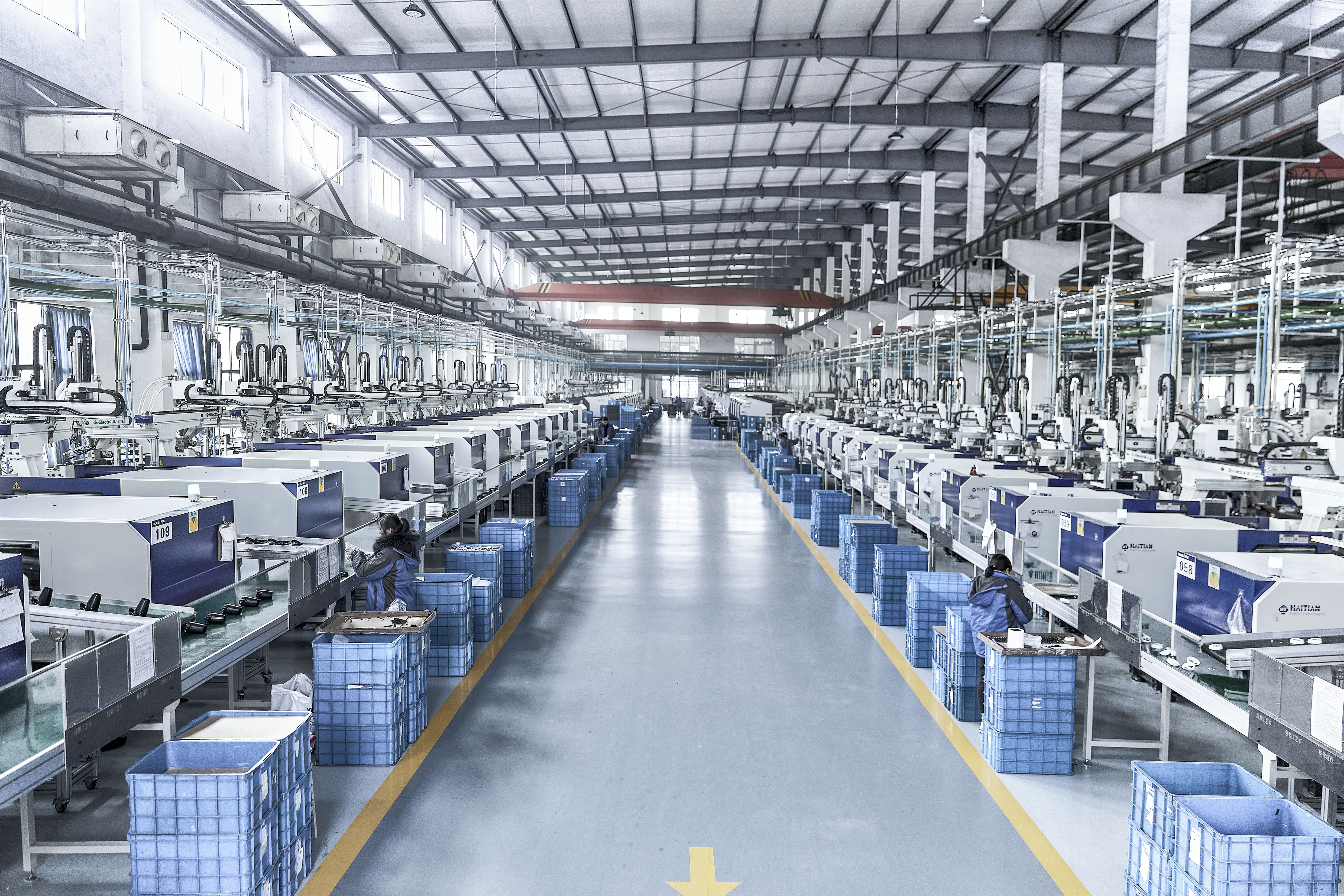 年销售额破 10 亿，市场规模与行业影响力大幅提升。